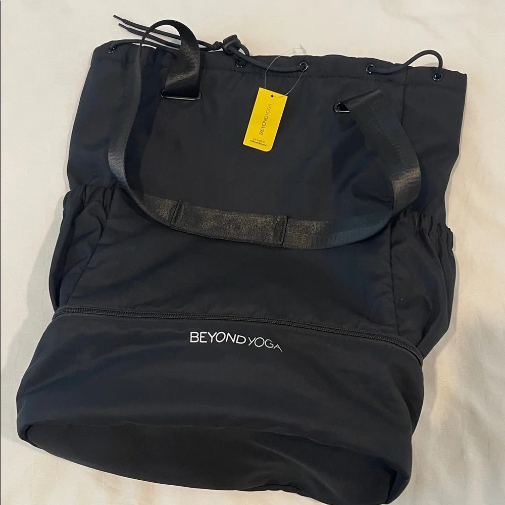 Beyond Yoga | Black backpack sport bag